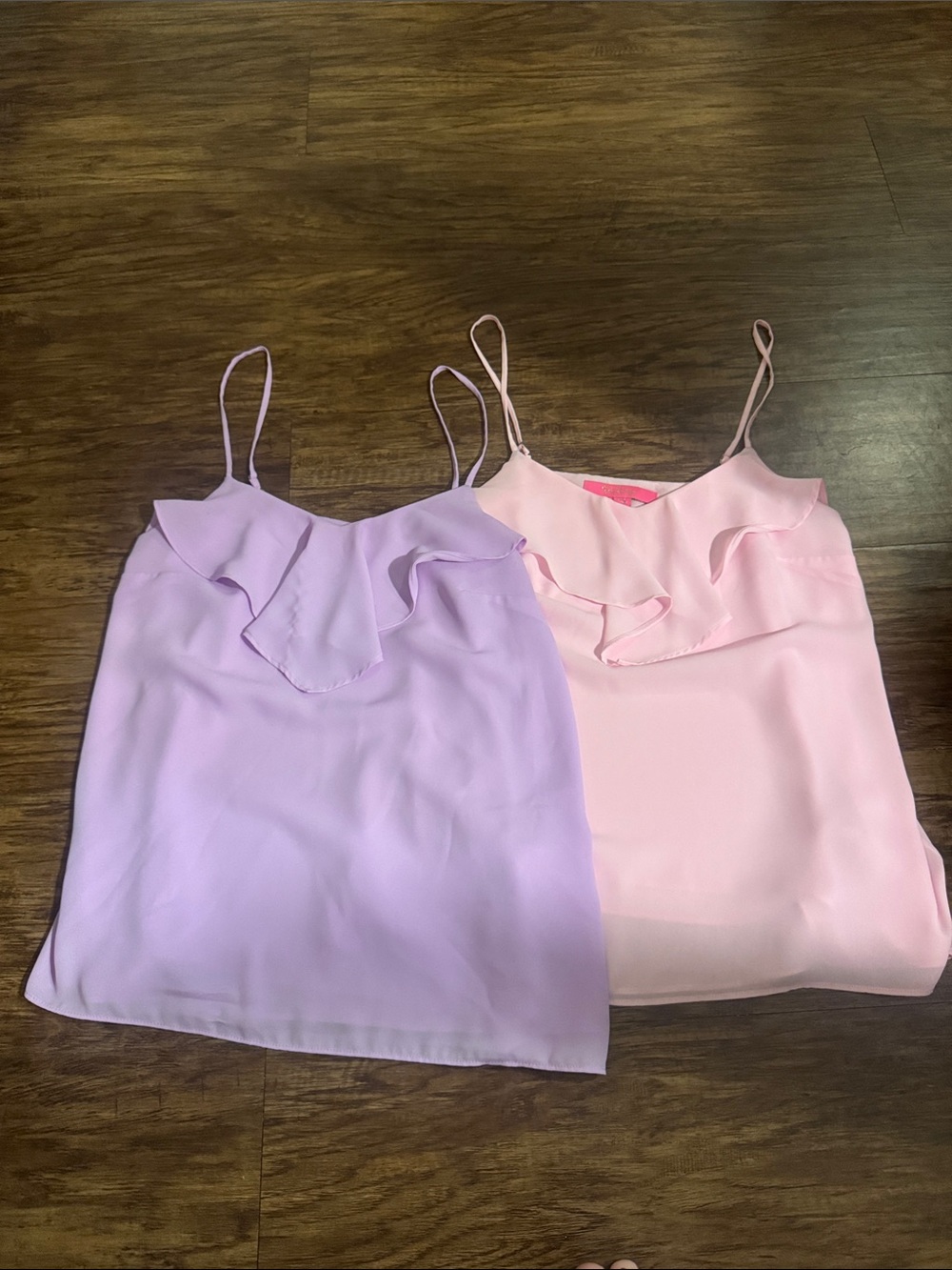 Bundle of 2 Lilly Pulitzer tanks size xxs